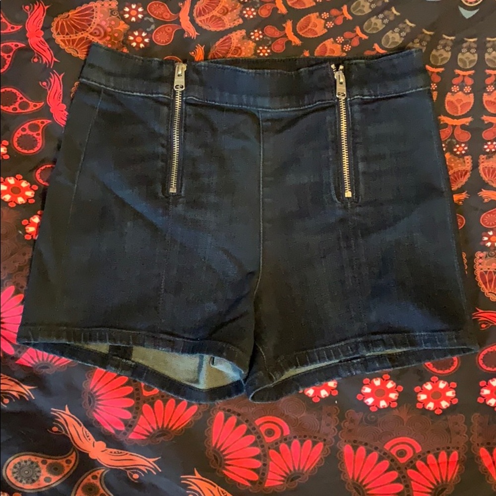 Like new Express shorts